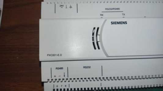  Siemens PXC001-E.D