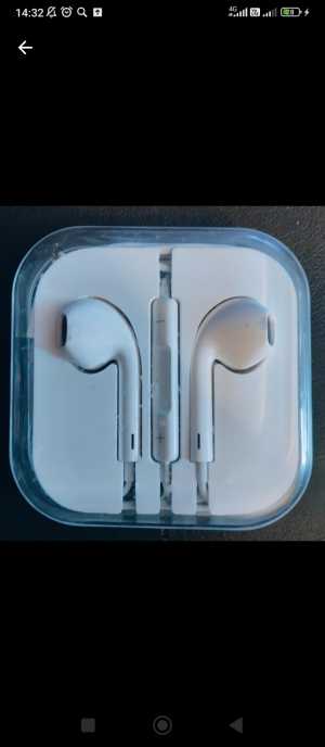 Наушники Aplle