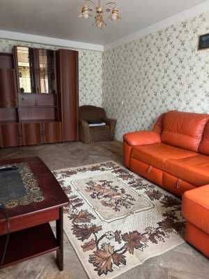 2-к квартира, 42 м2, 5/5 эт. Посуточно