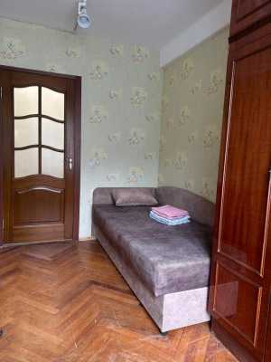 2-к квартира, 42 м2, 5/5 эт. Посуточно