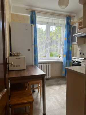 2-к квартира, 42 м2, 5/5 эт. Посуточно