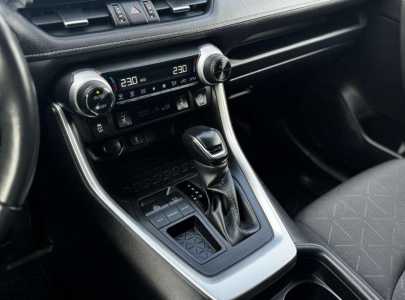 ������ Toyota RAV4, 2021