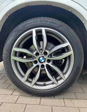 ������ BMW X3