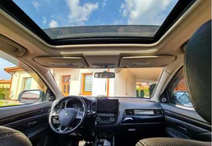 Mitsubishi Outlander, 2016