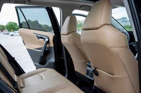 ������ Toyota RAV4, 2020
