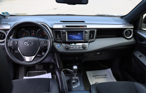 ������ Toyota RAV4, 2019