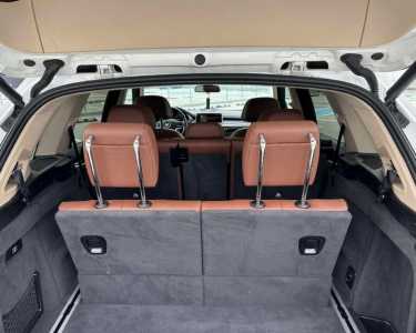 ������ BMW X5 2017�