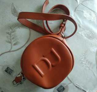 Сумочка боди