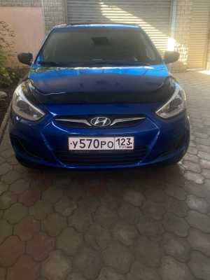 �������  Hyundai Solaris, 2012