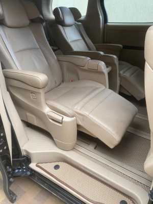 Toyota Alphard 3,5 ���� 2011