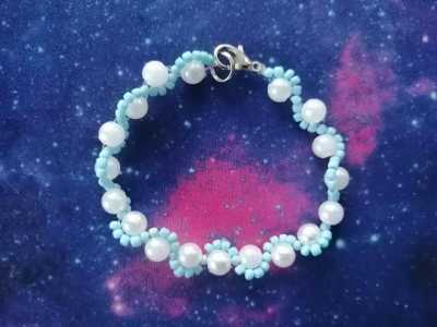 Украшения из бисера