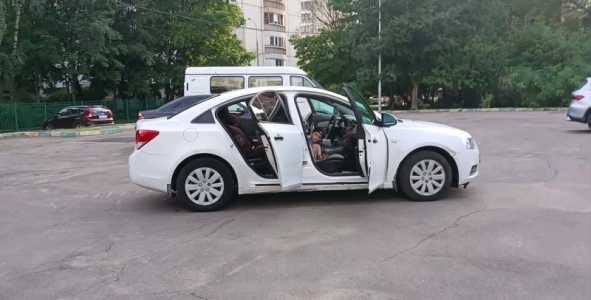 Chevrolet Cruze, 2011