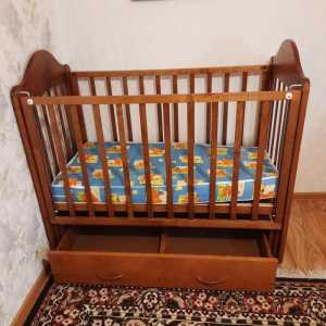 Детская кроватка
