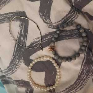 женские браслеты