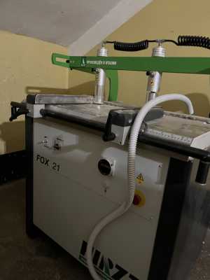    Hirzt Fox, /