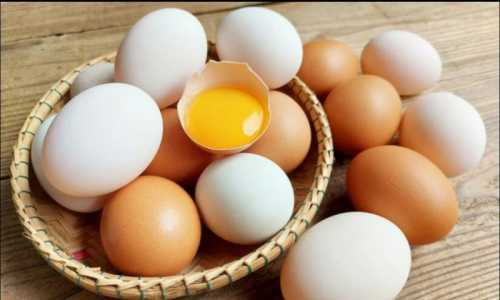 Куриное домашнее яйцо