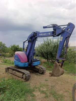 Миниэкскаватор