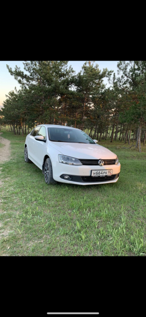  ,Volkswagen Jetta,1.6 2012