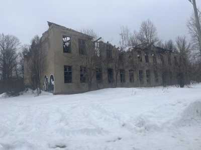 Продам здание и земельный участок