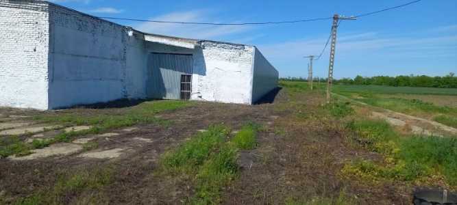 Продам помещение коровника в г.Новоалександровск