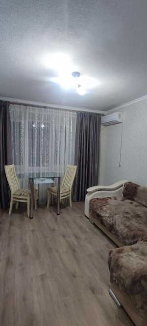 1-� ��������, 20 �2, 4/5 ��.