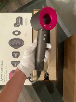 Фен Dyson