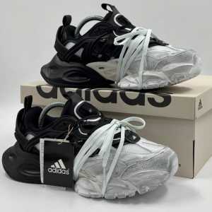 Adidas XLG Runner Deluxe
