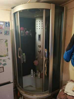 Душевая кабина