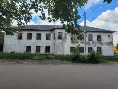 Здание Свободного назначения. Центр города.Шахтерск.