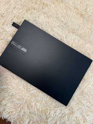 Продам ноутбук в отличном состоянии Asus ViVobook