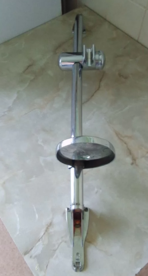 крепления для душа на стену