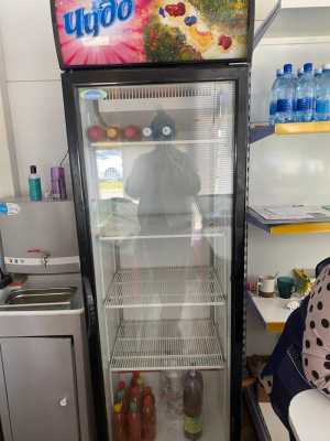 Продам торговое оборудование