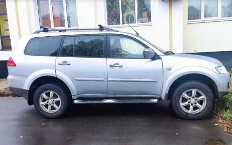 Mitsubishi Pajero Sport.