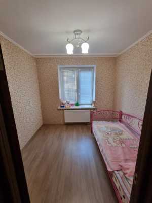 4-к квартира, 66 м2, 1/3 эт.