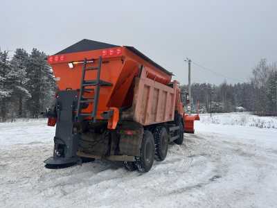 Пескоразбрасыватель в кузов самосвала ПРС-7.0 (7-8 куб.)