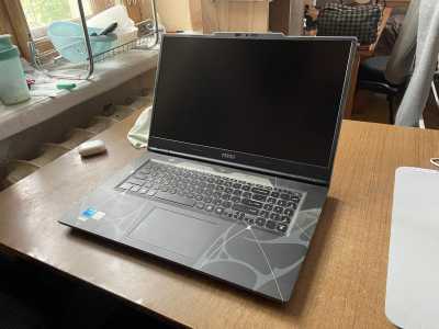 ������� msi cyborg 17