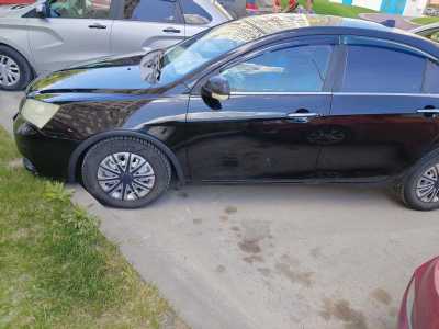 Geely Emgrand EC7, 2013