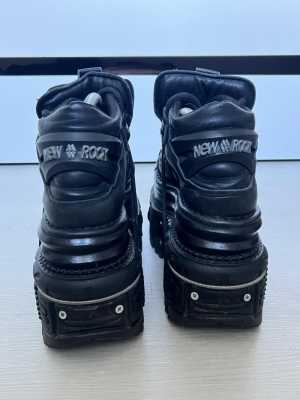 ������� New Rock M-tank006C- �9 ��������