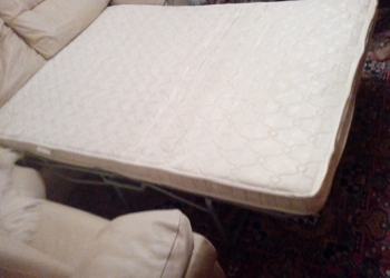 Продам диван Бристоль (кожаный)