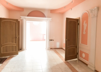 5-к квартира, 250 м2, 3/3 эт.