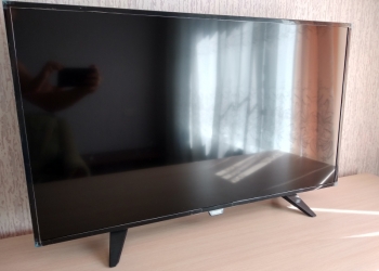 LED телевизор PHILIPS 40 FULL HD