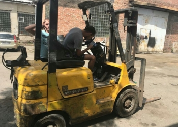 Японец Mitsubishi FG15