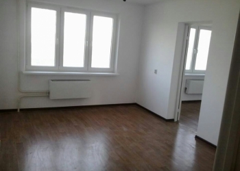 3-к квартира, 75 м2, 1/9 эт.