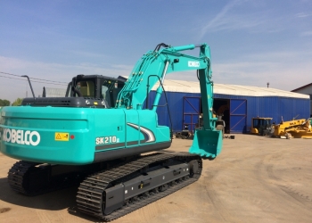 Экскаватор гусеничный Kobelco SK210LC-8 (Япония)