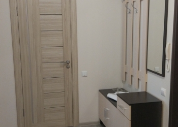 1-к квартира, 40 м2, 1/9 эт.