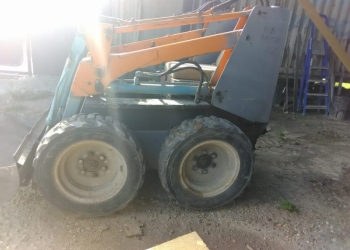 Продается мини-погрузчик Yanmar