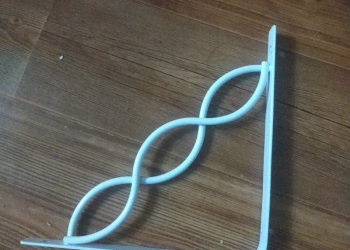 Продаю УГОЛОК