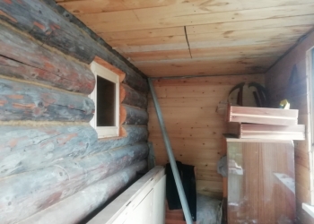 Продается дом с прудом на участке