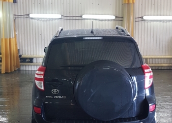 Toyota RAV4, 2010