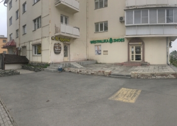 Помещение свободного назначения (Ленина 18)